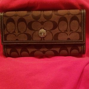 🚨 🔥SALE/Coach Brown Wallet
